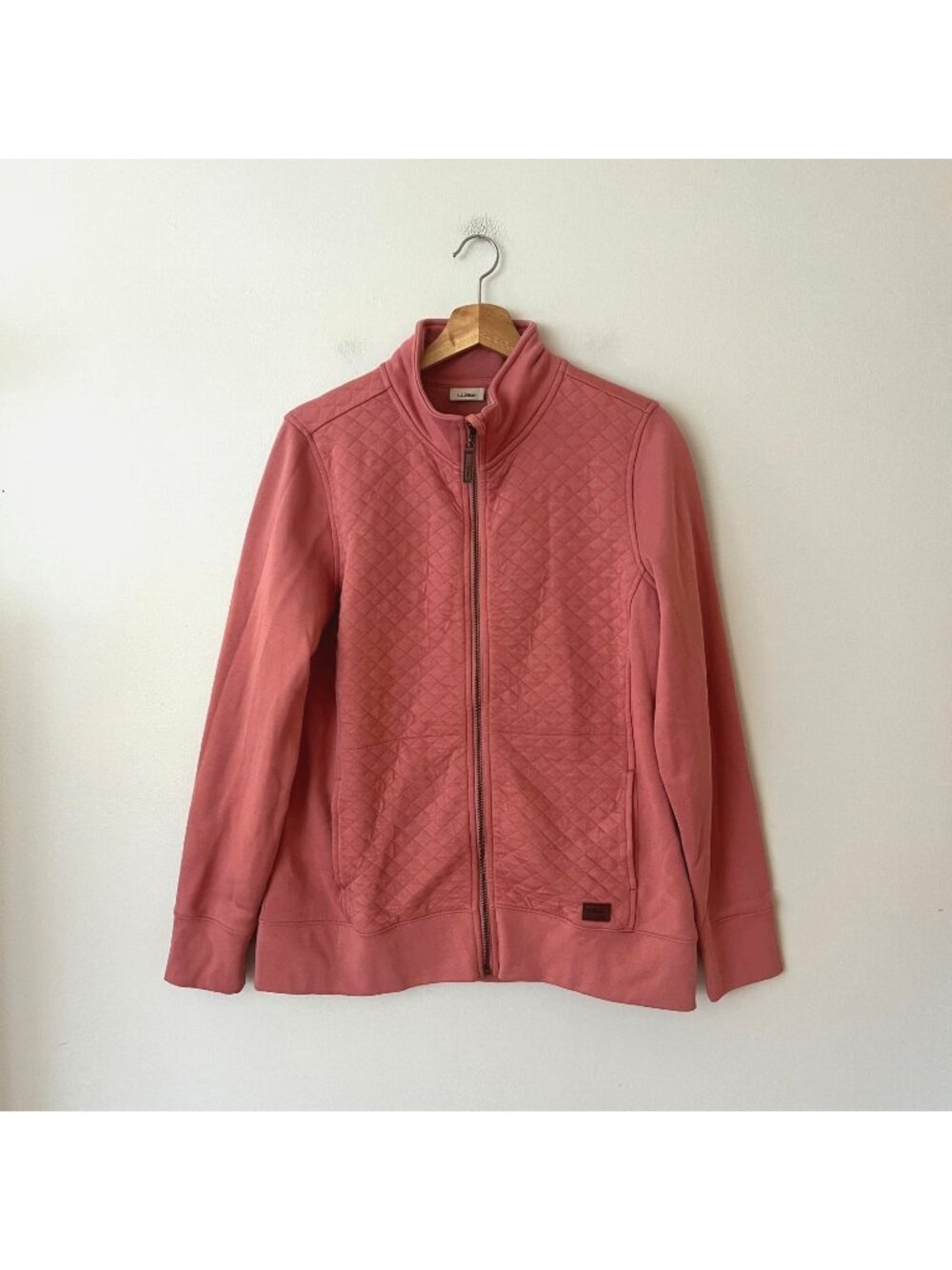L.L. Bean Women's Quilted Full-Zip Sweatshirt Salmon Pink Size Medium